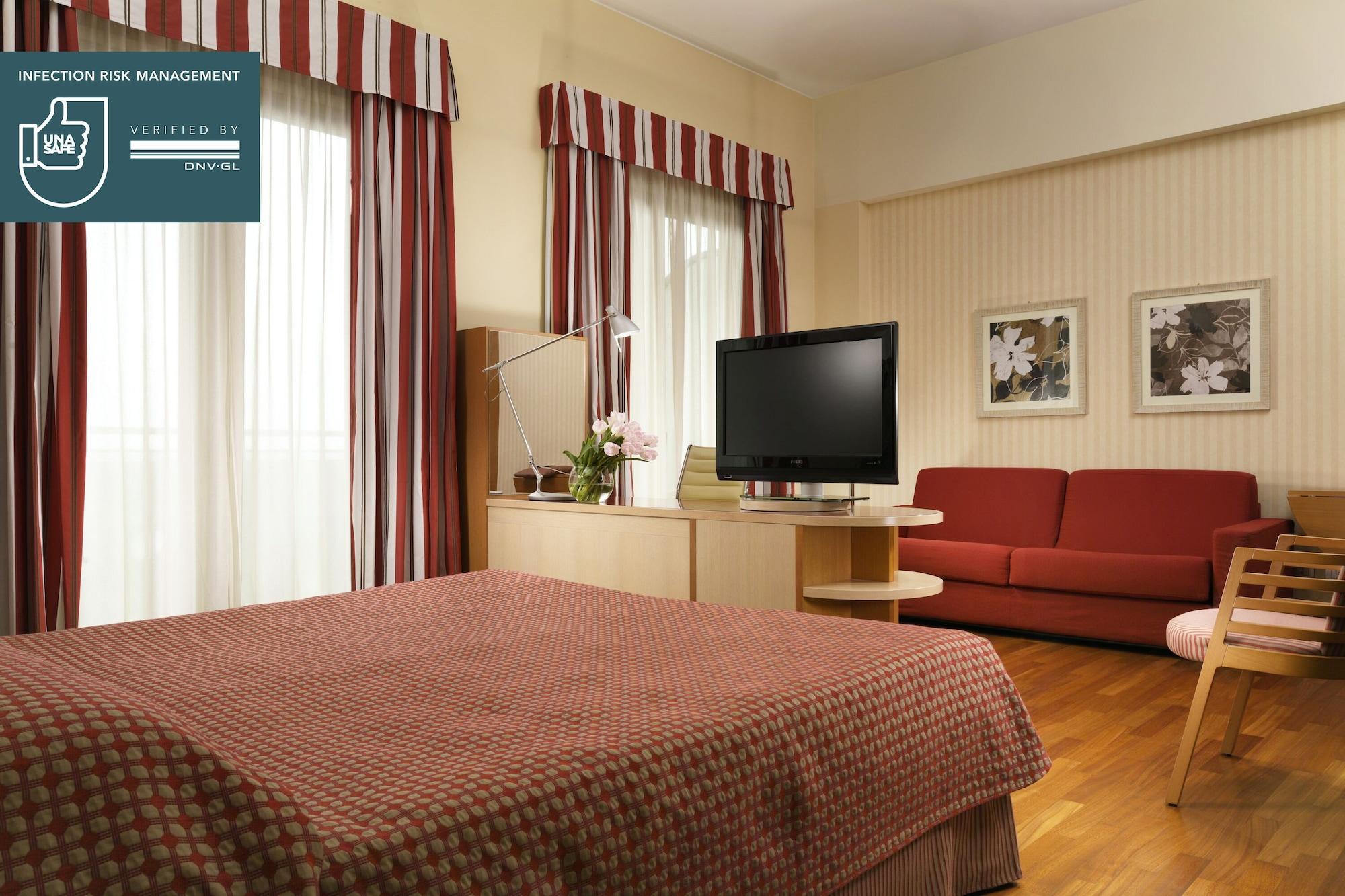 Atahotel Quark Due Residence Mil N